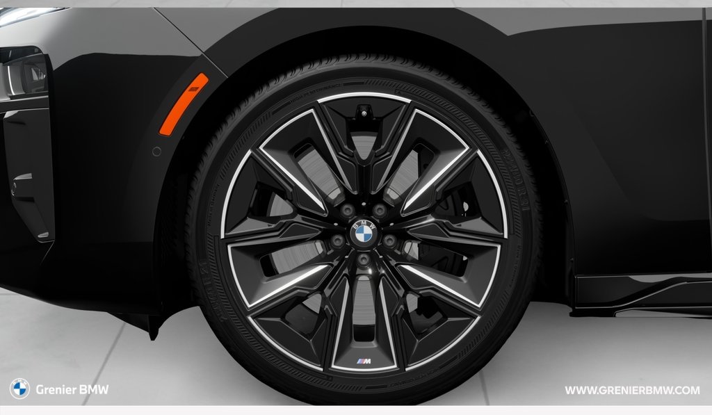 2026 BMW 7 Series 760i xDrive in Terrebonne, Quebec - 7 - w1024h768px