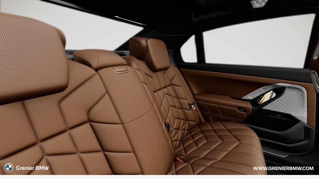 2026 BMW 7 Series 760i xDrive in Terrebonne, Quebec - 12 - w1024h768px