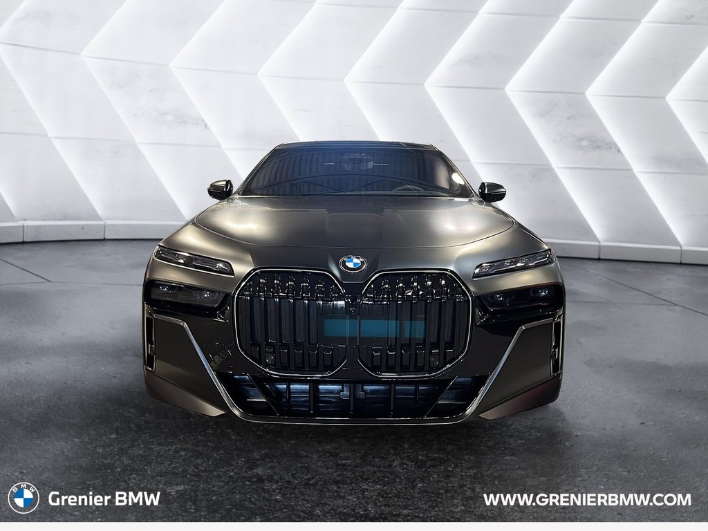 2026 BMW 7 Series 760i xDrive in Terrebonne, Quebec - 2 - w1024h768px