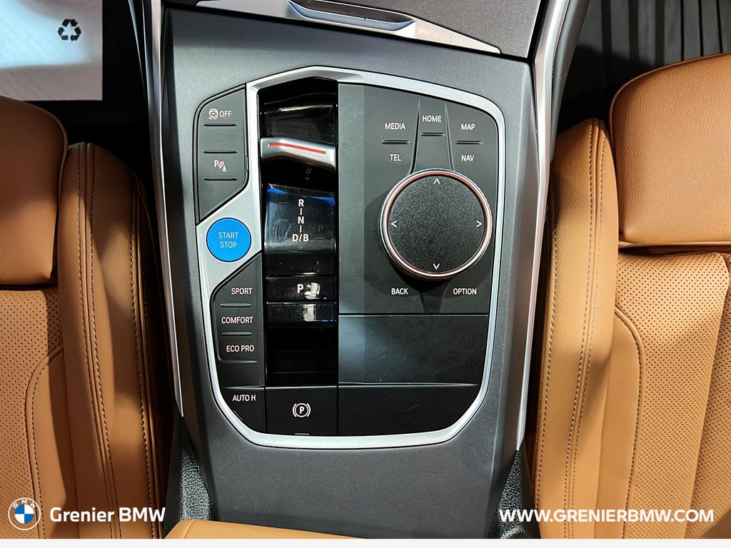 BMW i4 eDrive40 Gran Coupe, Premium Package, BMW CPO 2025 à Terrebonne, Québec - 13 - w1024h768px
