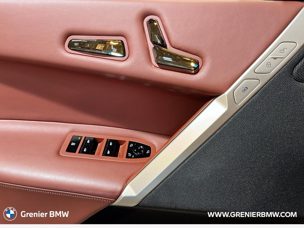 2022 BMW iX xDrive50 in Terrebonne, Quebec - 10 - w1024h768px