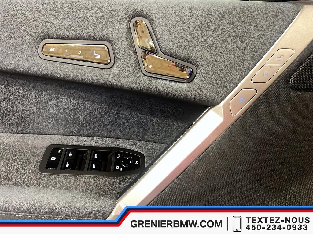 BMW iX xDrive50, Premium Essential, M Sport Package 2023 à Terrebonne, Québec - 10 - w1024h768px