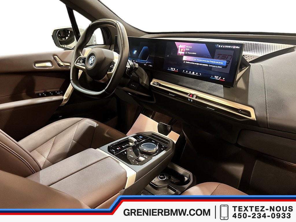 BMW IX XDrive40, Financing CPO 4.74%  Premium Package 2025 à Terrebonne, Québec - 13 - w1024h768px