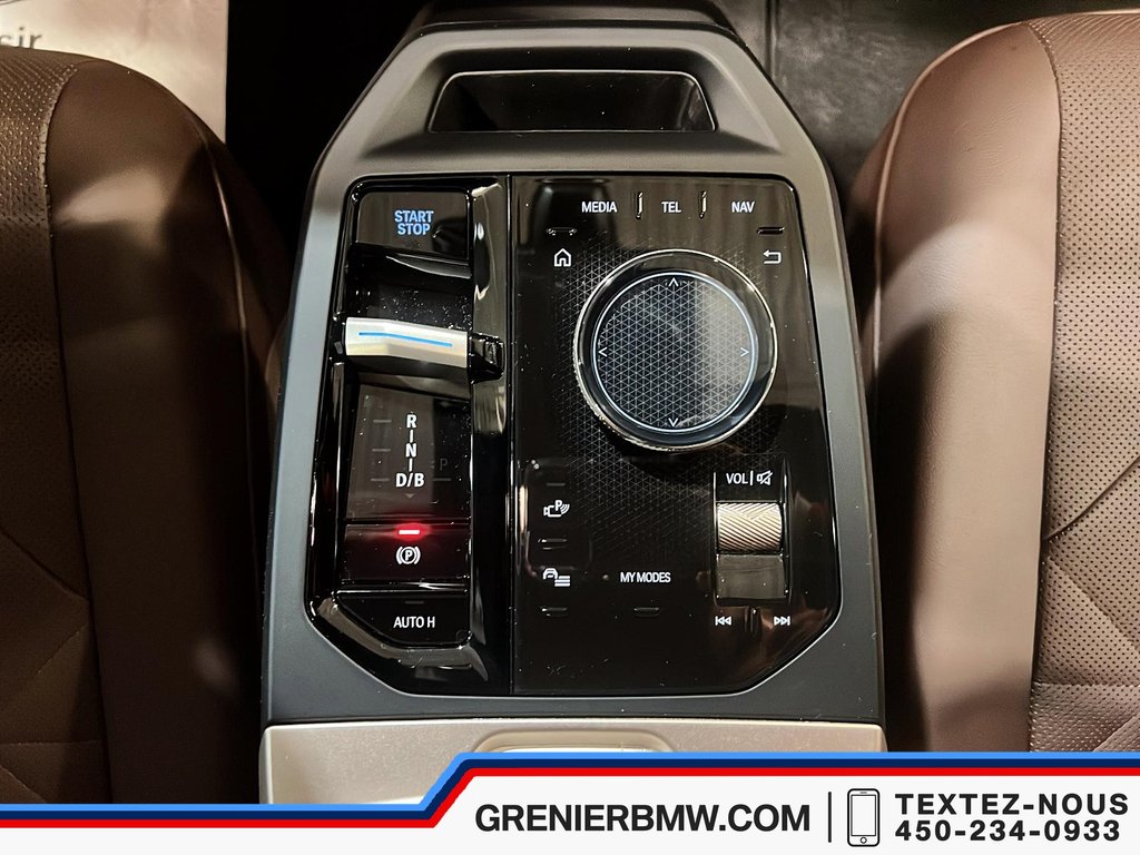 BMW IX XDrive40, Financing CPO 4.74%  Premium Package 2025 à Terrebonne, Québec - 14 - w1024h768px