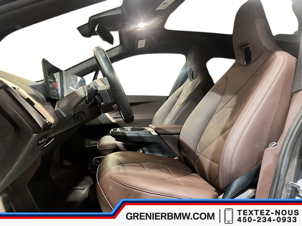 BMW IX XDrive40, Financing CPO 4.74%  Premium Package 2025 à Terrebonne, Québec - 7 - w1024h768px