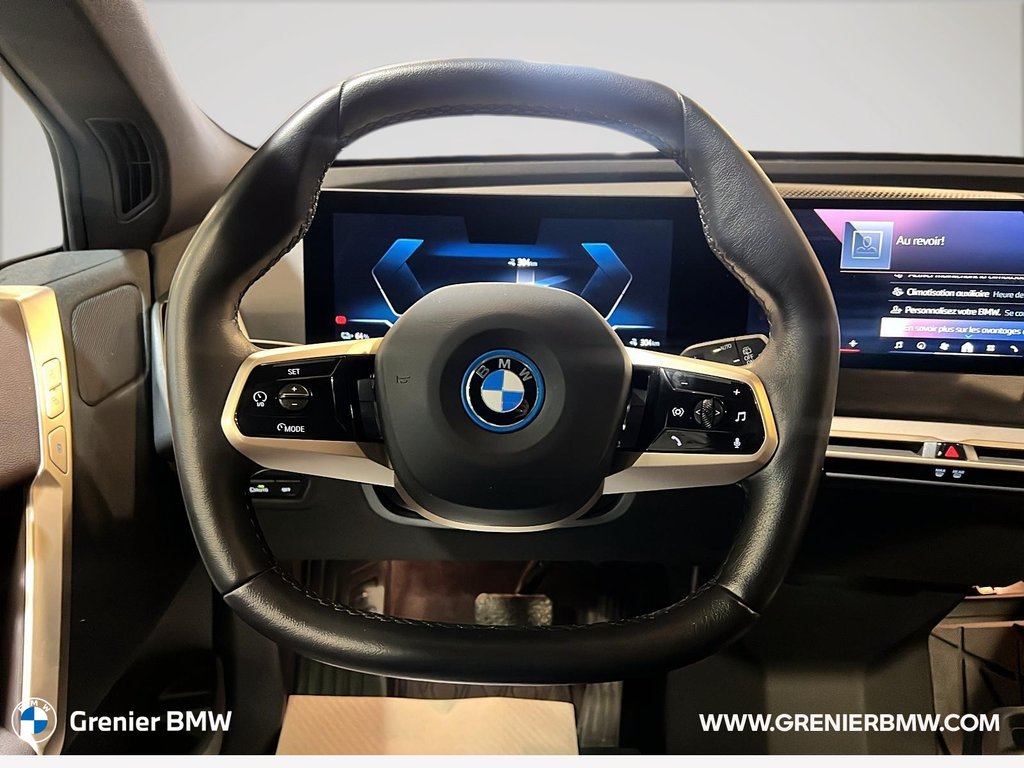 BMW iX xDrive50 2025 à Terrebonne, Québec - 11 - w1024h768px