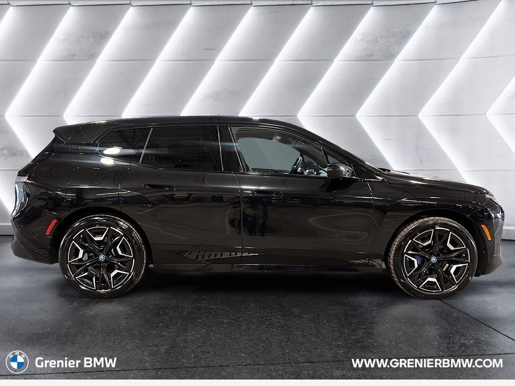 BMW iX xDrive50 2025 à Terrebonne, Québec - 3 - w1024h768px