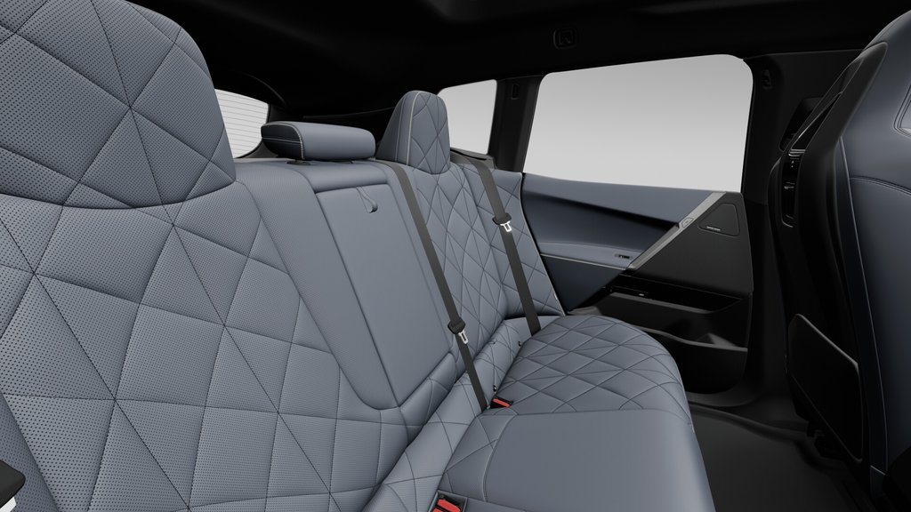 2026 BMW iX xDrive60 in Terrebonne, Quebec - 12 - w1024h768px