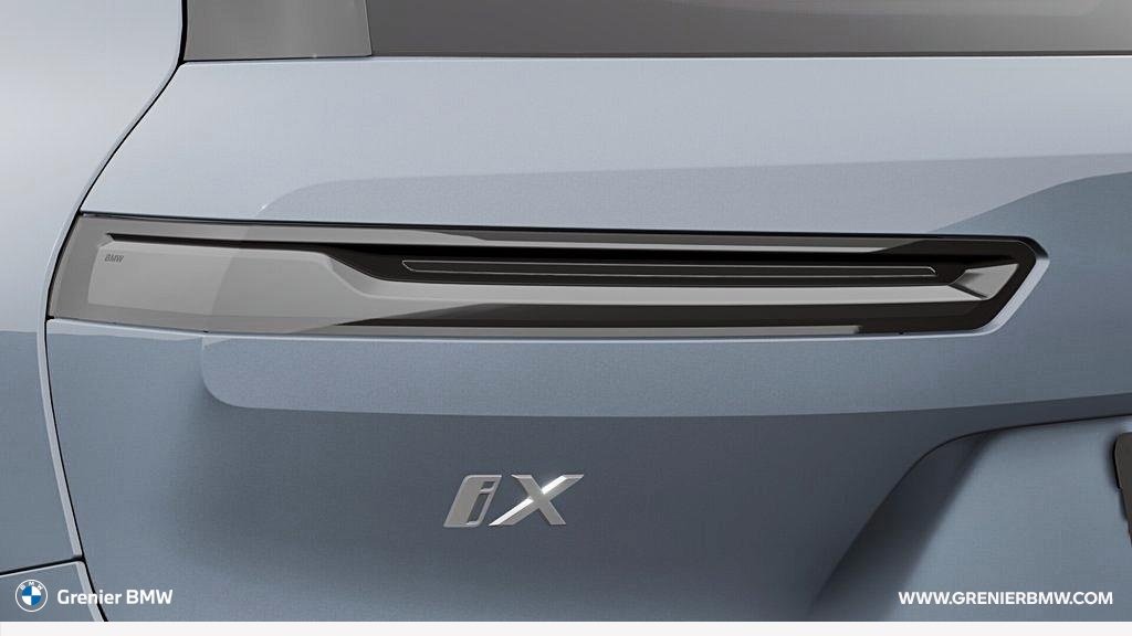BMW iX xDrive60 2026 à Terrebonne, Québec - 8 - w1024h768px