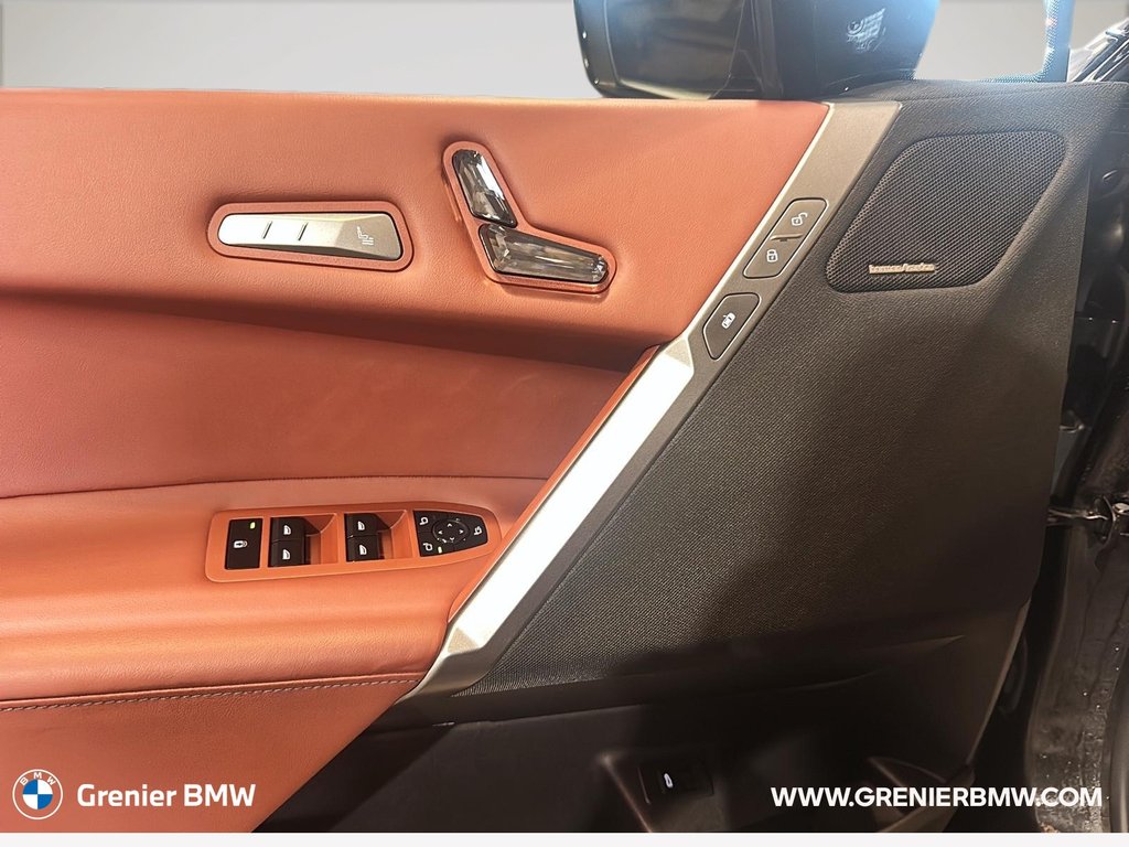 BMW iX xDrive60 2026 à Terrebonne, Québec - 9 - w1024h768px
