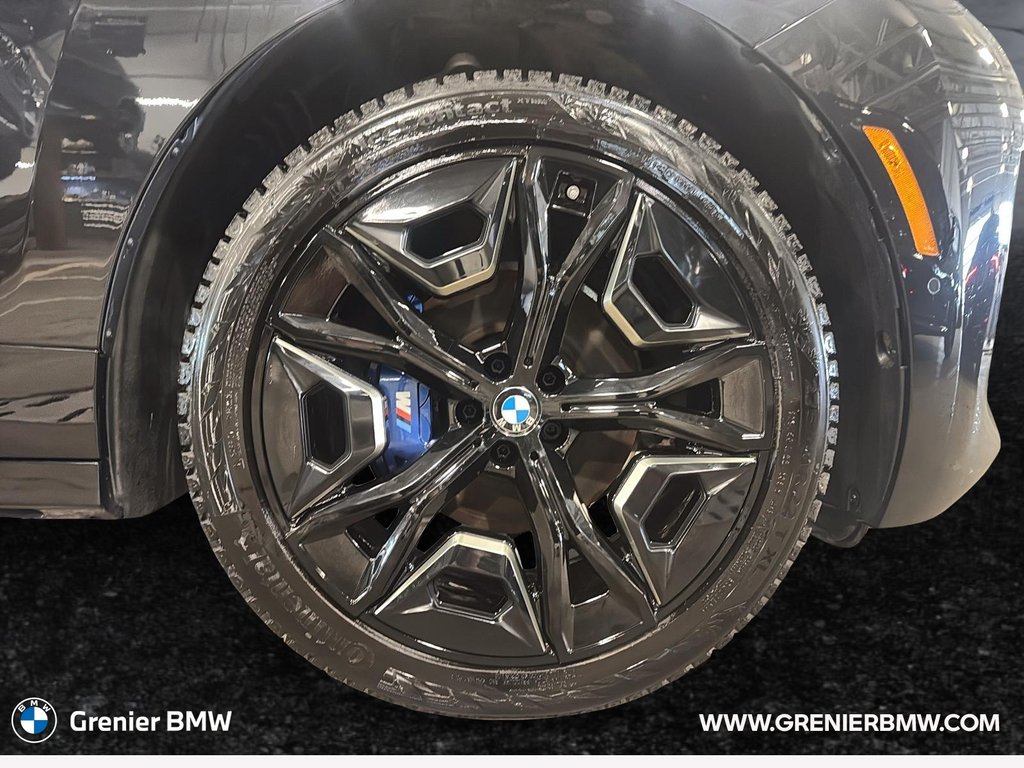 BMW iX xDrive60 2026 à Terrebonne, Québec - 6 - w1024h768px