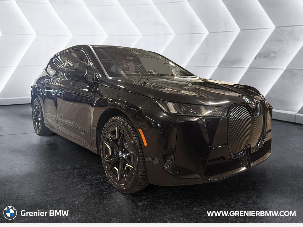 BMW iX xDrive60 2026 à Terrebonne, Québec - 1 - w1024h768px