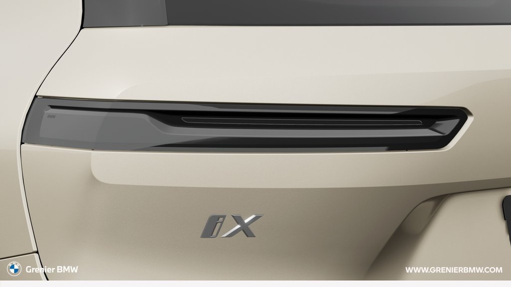 2026 BMW iX xDrive60 in Terrebonne, Quebec - 8 - w1024h768px
