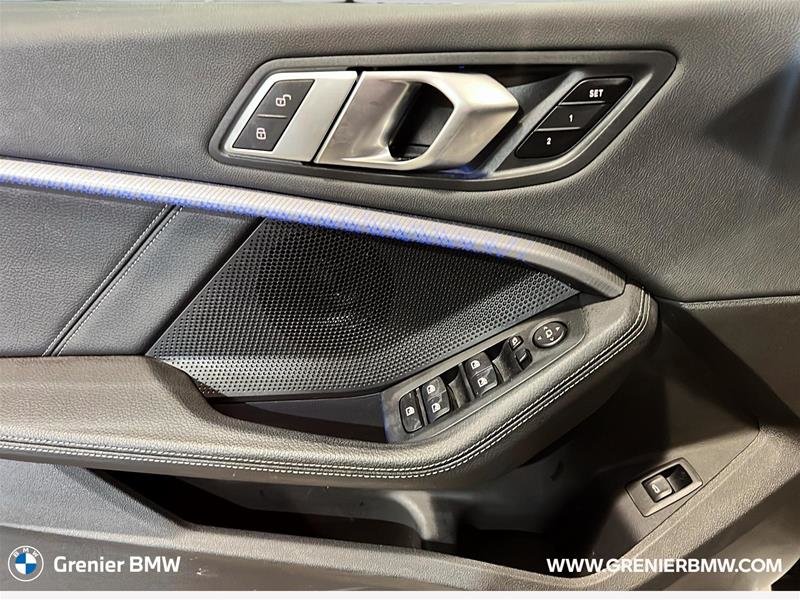 BMW M235i xDrive Gran Coupe, M Sport Pro, Premium Package 2022 à Terrebonne, Québec - 9 - w1024h768px