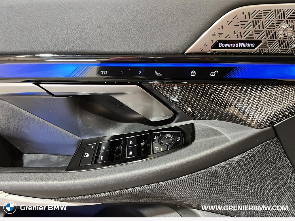 2025 BMW M5 in Terrebonne, Quebec - 9 - w1024h768px