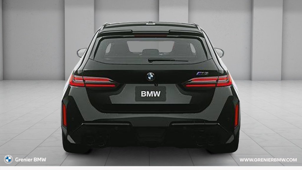 2027 BMW M5 in Terrebonne, Quebec - 5 - w1024h768px