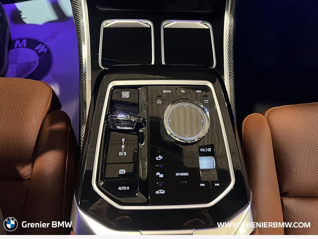 BMW Série 7 750e xDrive 2025 à Terrebonne, Québec - 16 - w1024h768px