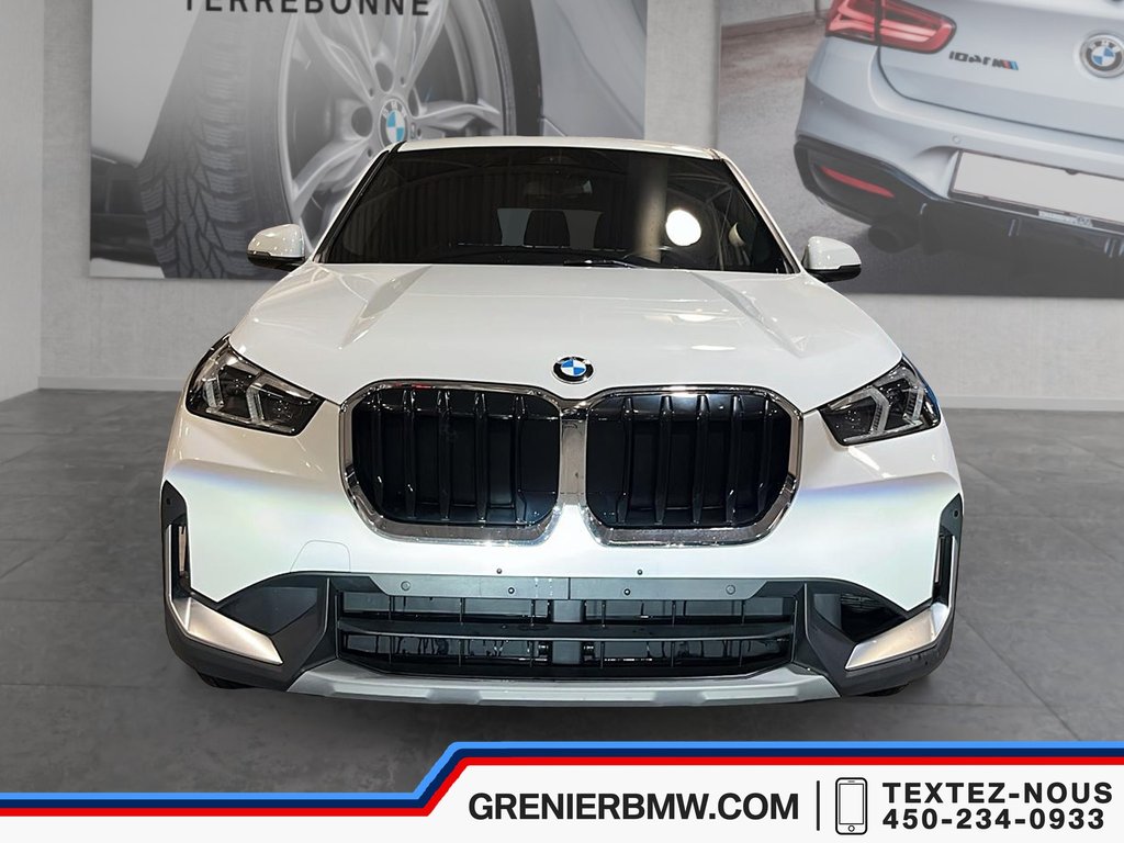 BMW X1 XDrive28i, Curved Display, CPO BMW Certified 2023 à Terrebonne, Québec - 2 - w1024h768px