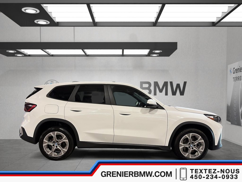 BMW X1 XDrive28i, Curved Display, CPO BMW Certified 2023 à Terrebonne, Québec - 3 - w1024h768px