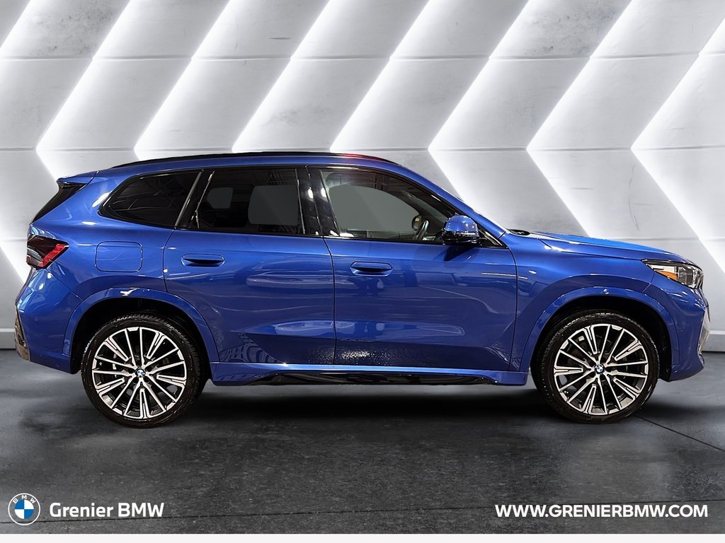2023 BMW X1 xDrive28i, M Sport Package, Premium Enhanced in Terrebonne, Quebec - 3 - w1024h768px