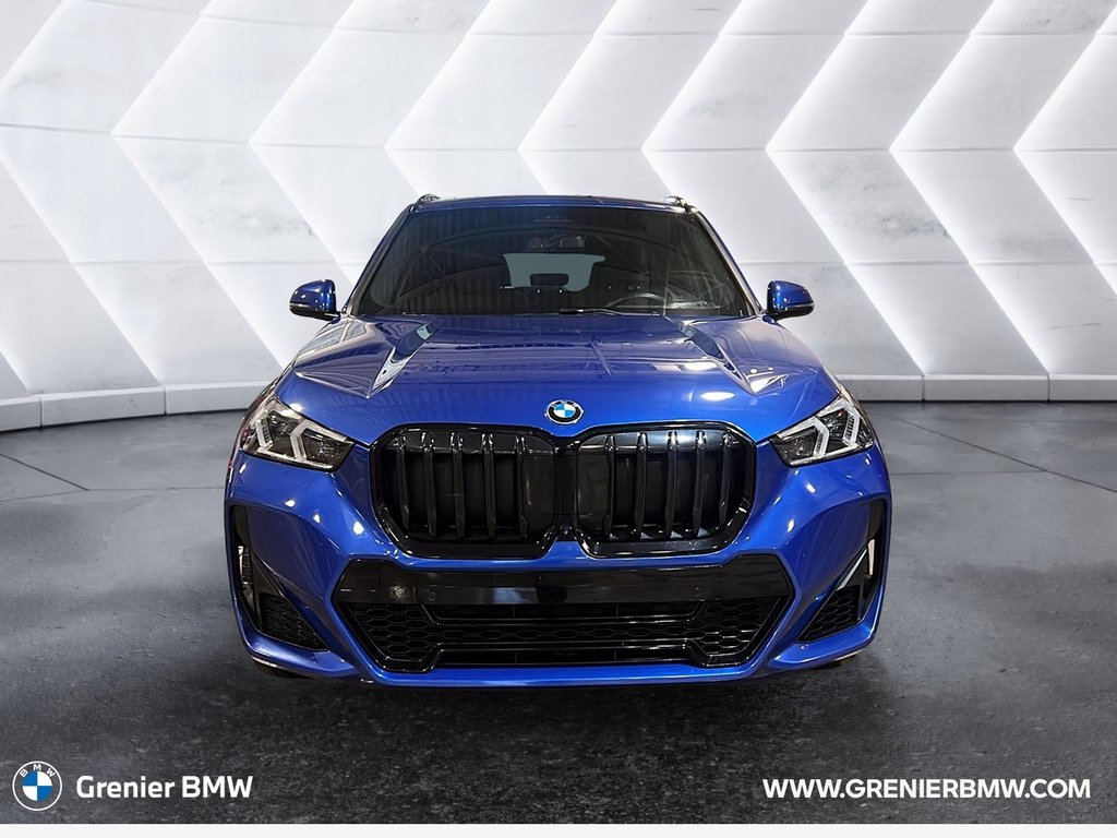 2023 BMW X1 xDrive28i, M Sport Package, Premium Enhanced in Terrebonne, Quebec - 2 - w1024h768px