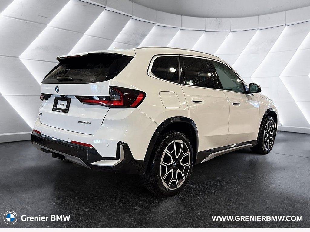 BMW X1 xDrive28i 2023 à Terrebonne, Québec - 5 - w1024h768px