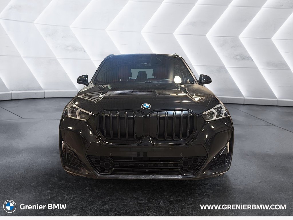 2023 BMW X1 xDrive28i in Terrebonne, Quebec - 2 - w1024h768px