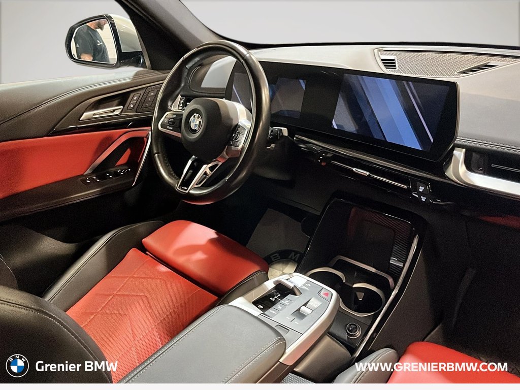 2023 BMW X1 xDrive28i in Terrebonne, Quebec - 13 - w1024h768px