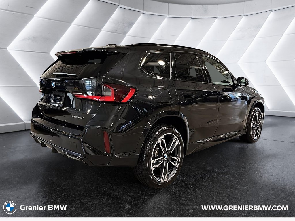 2023 BMW X1 xDrive28i in Terrebonne, Quebec - 4 - w1024h768px