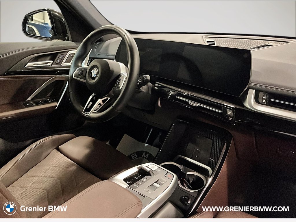 2023 BMW X1 xDrive28i in Terrebonne, Quebec - 13 - w1024h768px