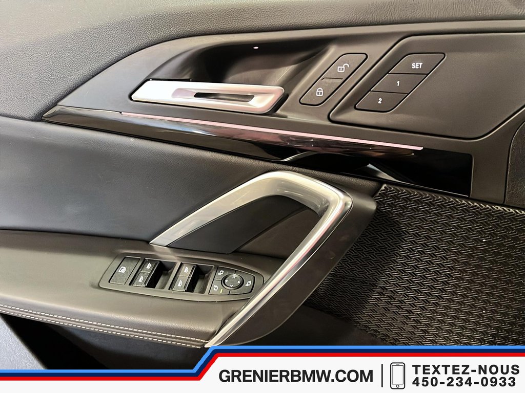 2024 BMW X1 XDrive28i, Premium Essential, Panoramic Sunroof in Terrebonne, Quebec - 10 - w1024h768px
