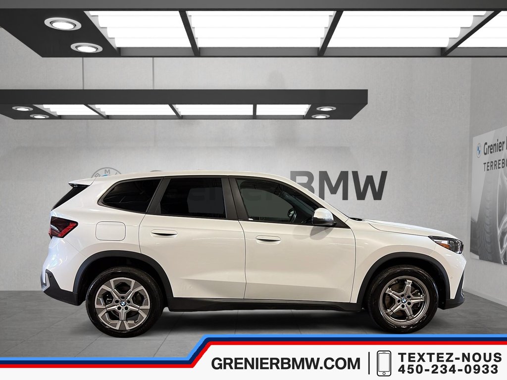 2024 BMW X1 XDrive28i, Premium Essential, Panoramic Sunroof in Terrebonne, Quebec - 3 - w1024h768px