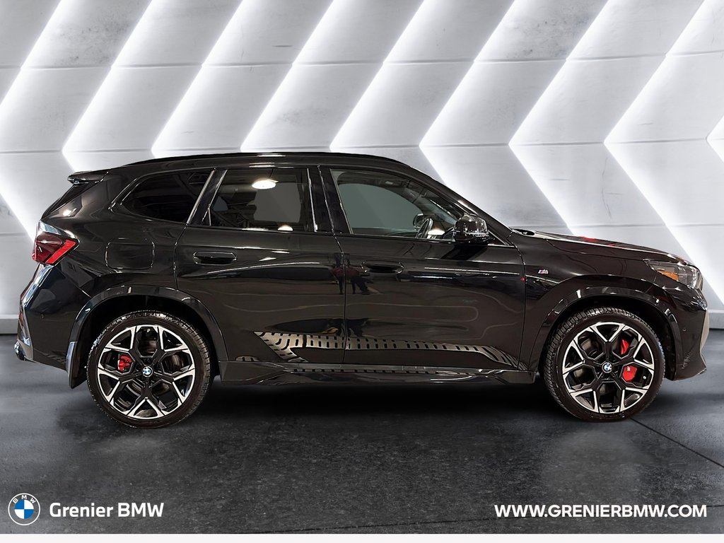 2024 BMW X1 M35i xDrive in Terrebonne, Quebec - 3 - w1024h768px