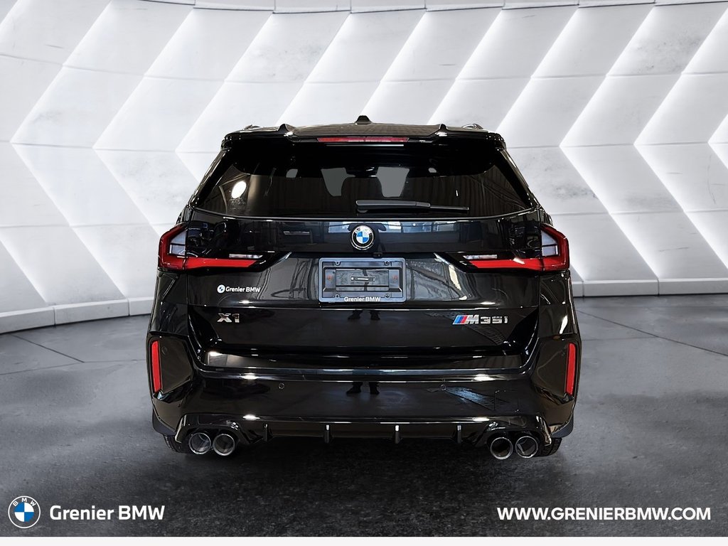 2024 BMW X1 M35i xDrive in Terrebonne, Quebec - 5 - w1024h768px