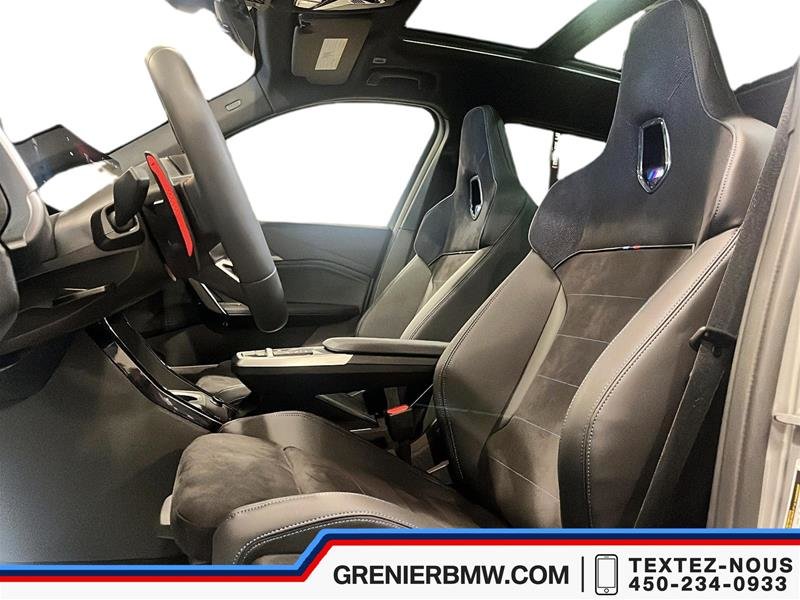 BMW X1 M35i xDrive, M Sport Pro, Advanced Driver Assist 2025 à Terrebonne, Québec - 7 - w1024h768px