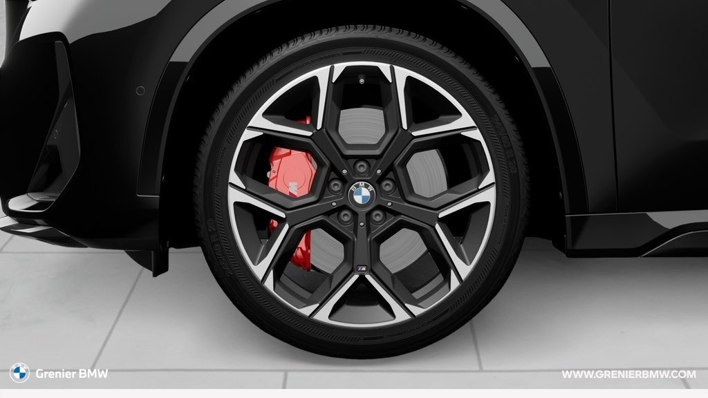 2026 BMW X1 M35i xDrive in Terrebonne, Quebec - 7 - w1024h768px