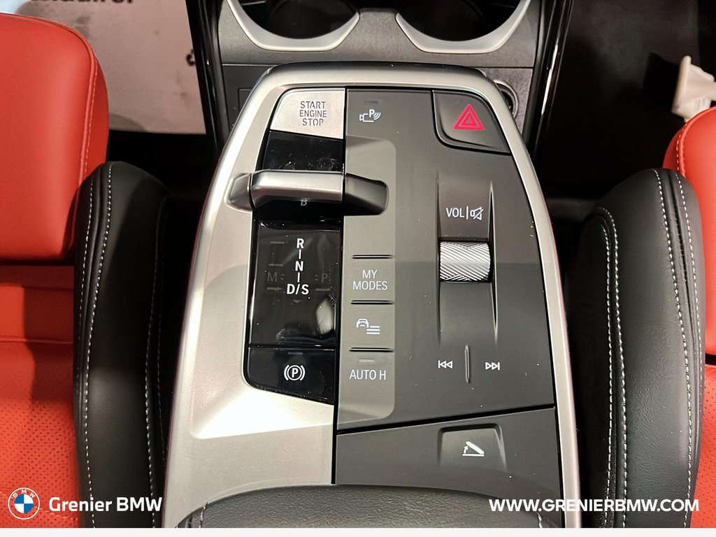 2026 BMW X1 M35i xDrive in Terrebonne, Quebec - 14 - w1024h768px