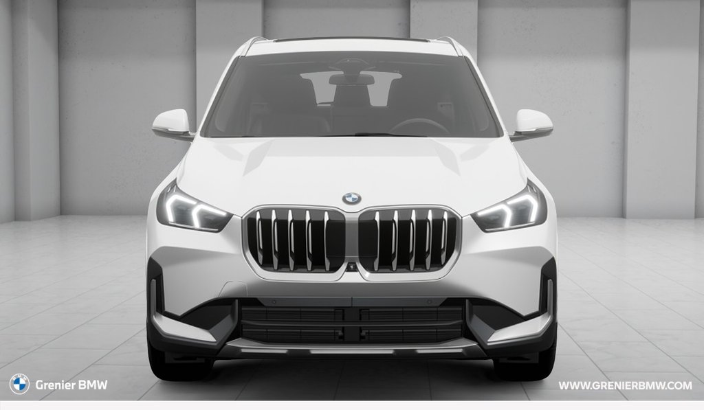 2027 BMW X1 xDrive28i in Terrebonne, Quebec - 3 - w1024h768px