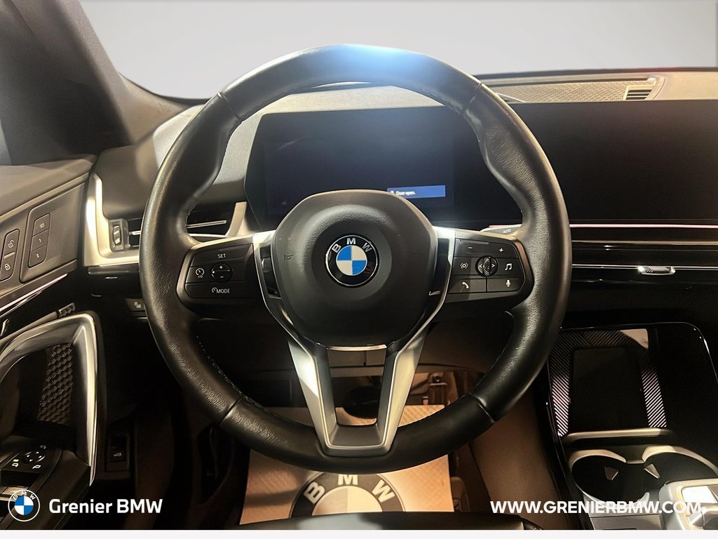 BMW X2 xDrive28i, Premium Essential, BMW CPO Certified 2024 à Terrebonne, Québec - 10 - w1024h768px