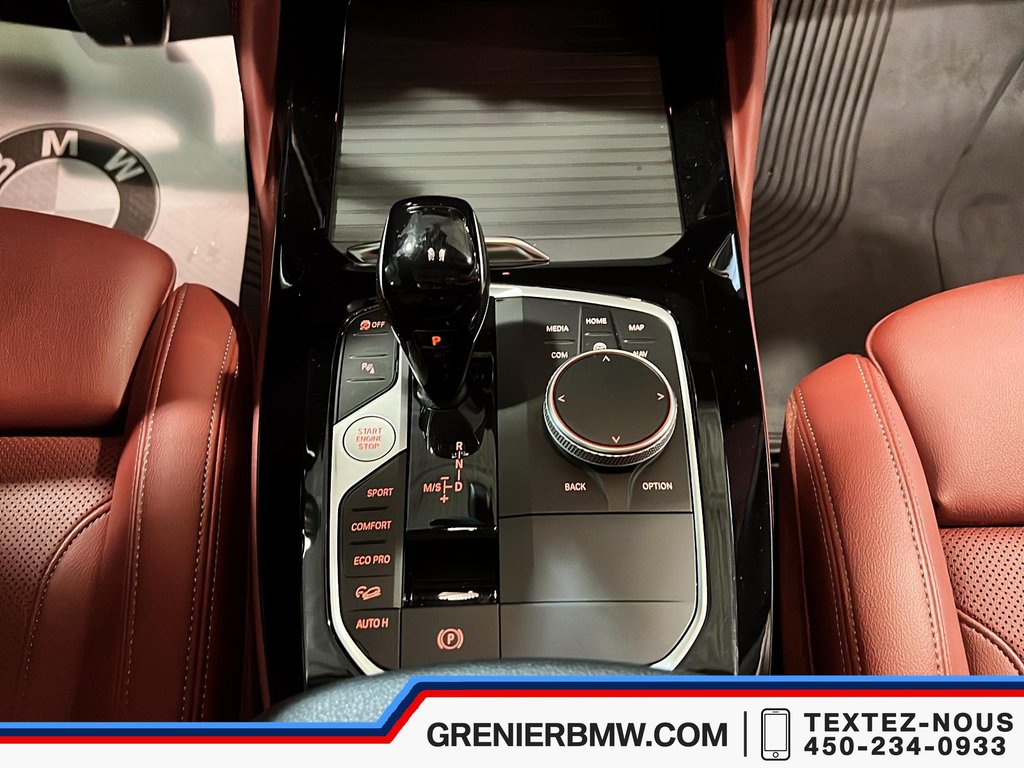 2024 BMW X4 M40i xDrive, Premium Essential, Cabron trims in Terrebonne, Quebec - 14 - w1024h768px