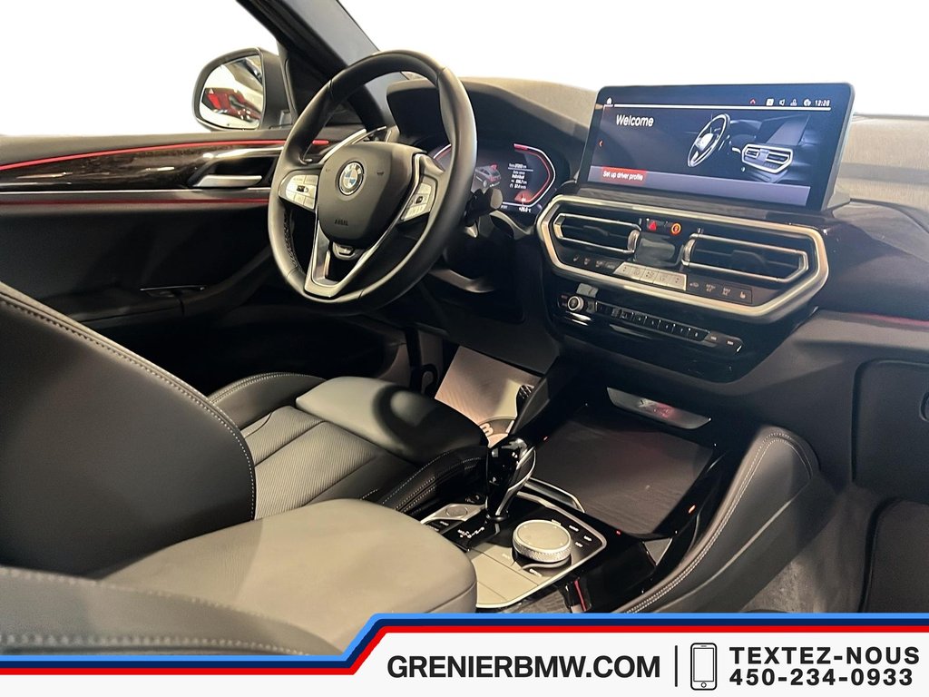 2025 BMW X4 XDrive30i, Premium Essential, M Sport Suspension in Terrebonne, Quebec - 13 - w1024h768px