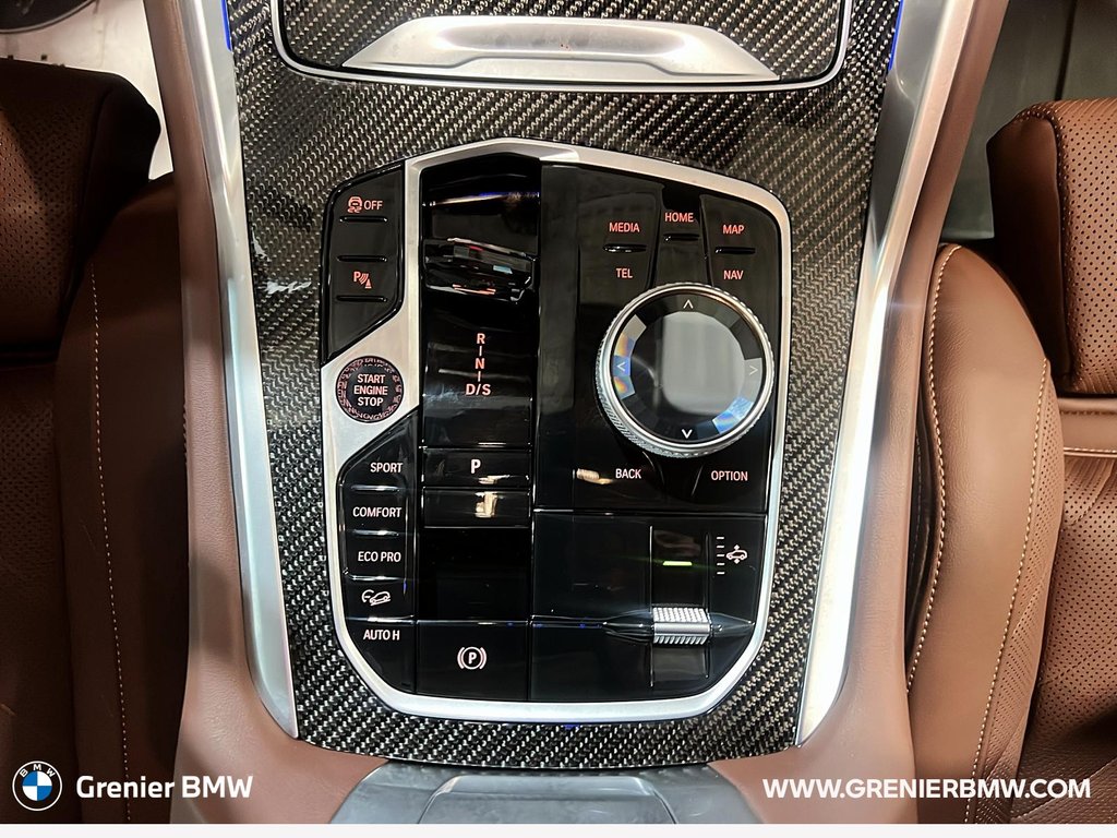 BMW X6 xDrive40i, Premium Package, M Sport Pro 2025 à Terrebonne, Québec - 14 - w1024h768px