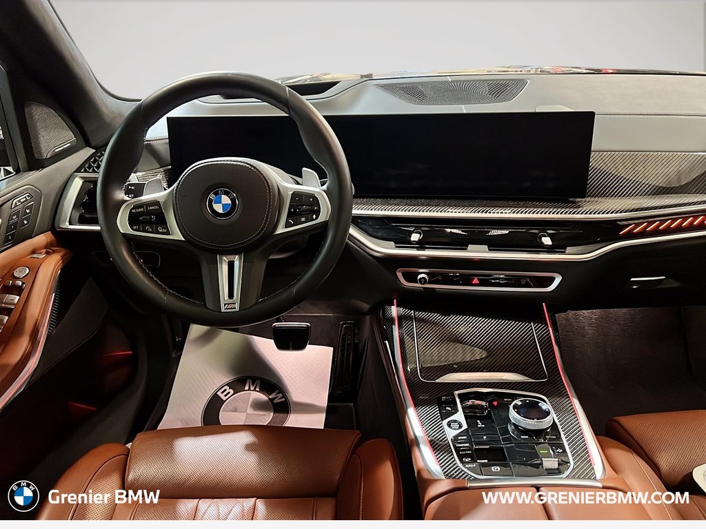 BMW X7 M60i xDrive, Premium Package, M Sport Pro 2024 à Terrebonne, Québec - 8 - w1024h768px