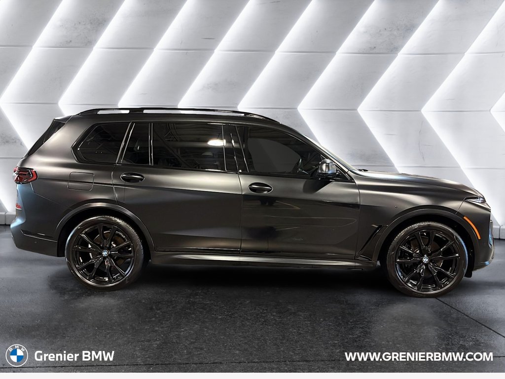 2025 BMW X7 xDrive40i in Terrebonne, Quebec - 3 - w1024h768px