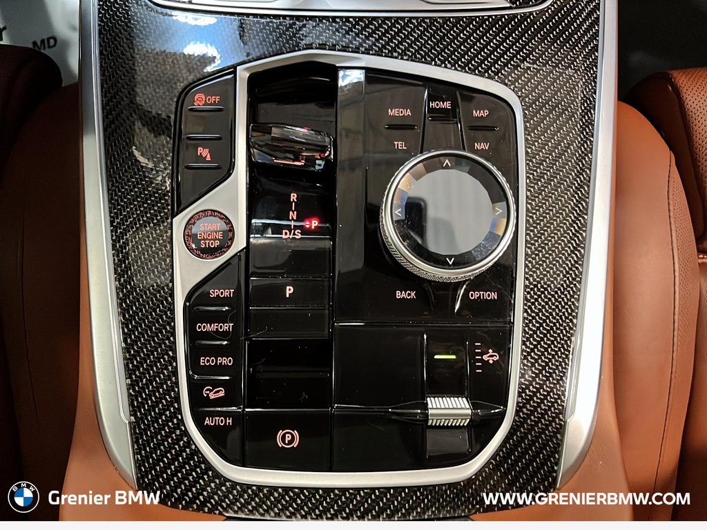 2025 BMW X7 M60i xDrive in Terrebonne, Quebec - 14 - w1024h768px