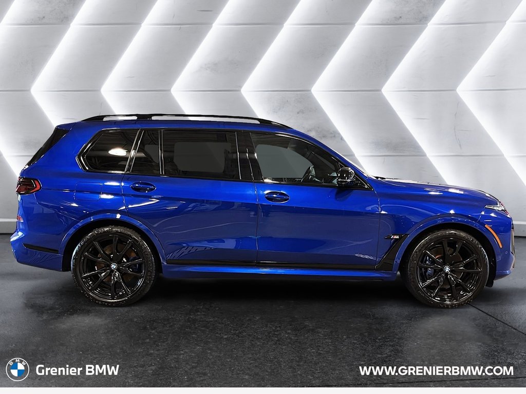 2025 BMW X7 M60i xDrive in Terrebonne, Quebec - 3 - w1024h768px
