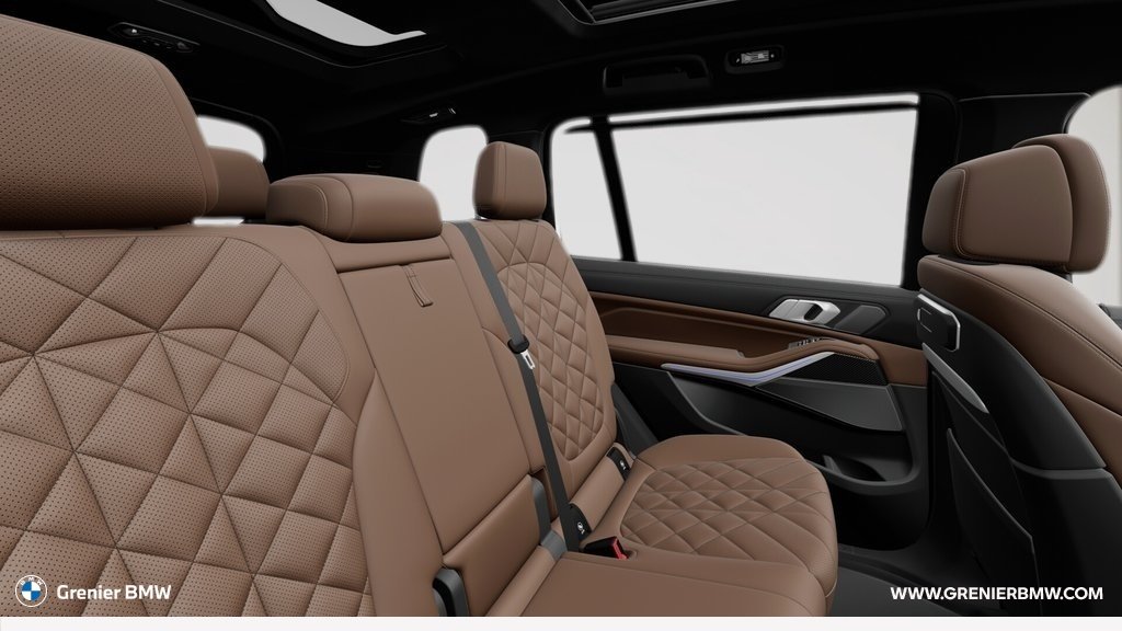 2027 BMW X7 M60i xDrive in Terrebonne, Quebec - 12 - w1024h768px