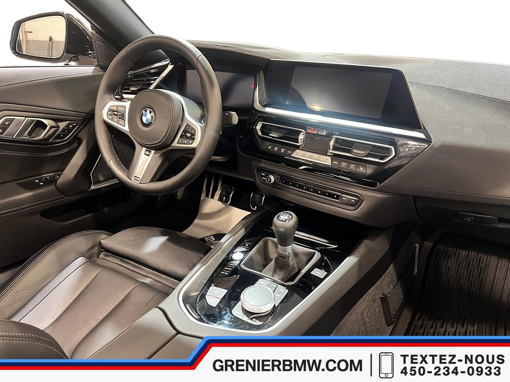 BMW Z4 M40i Roadster, 6 Speed Manual, Premium Enhanced 2025 à Terrebonne, Québec - 12 - w1024h768px