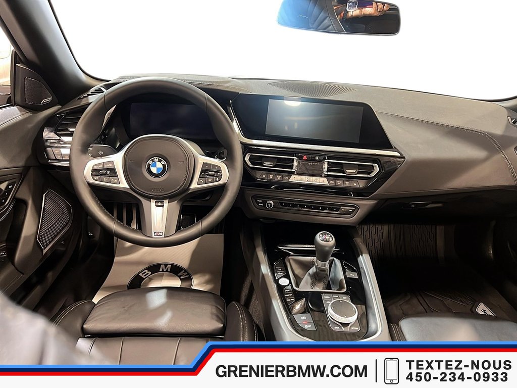 BMW Z4 M40i Roadster, 6 Speed Manual, Premium Enhanced 2025 à Terrebonne, Québec - 8 - w1024h768px