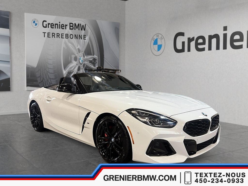 BMW Z4 M40i Roadster, 6 Speed Manual, Premium Enhanced 2025 à Terrebonne, Québec - 1 - w1024h768px